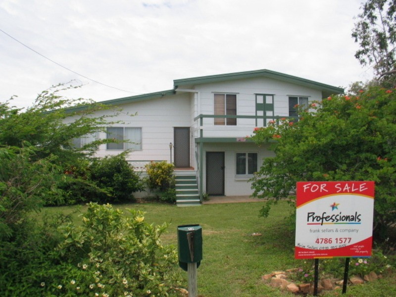 9 Elphinstone Street, Bowen QLD 4805