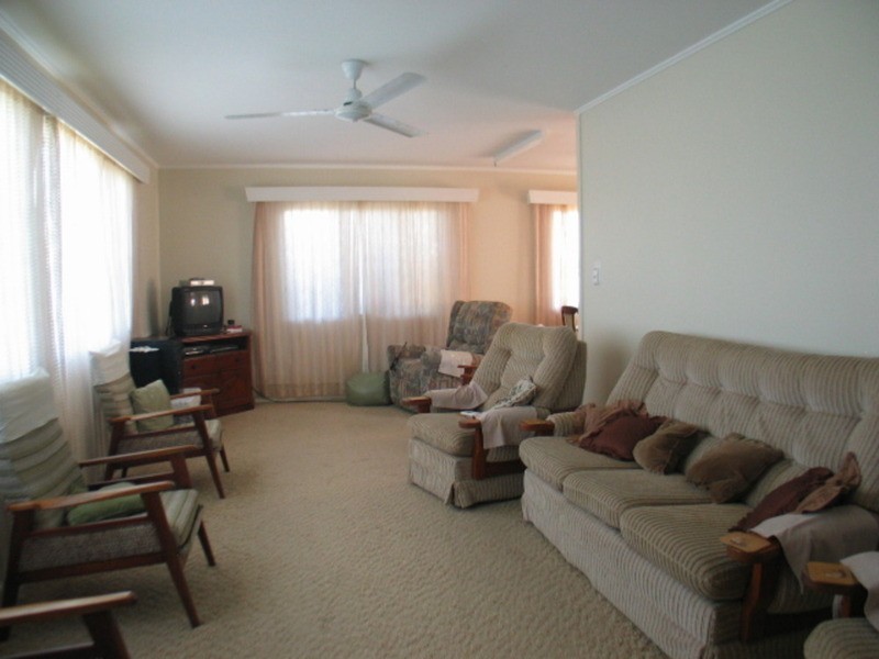 9 Elphinstone Street, Bowen QLD 4805