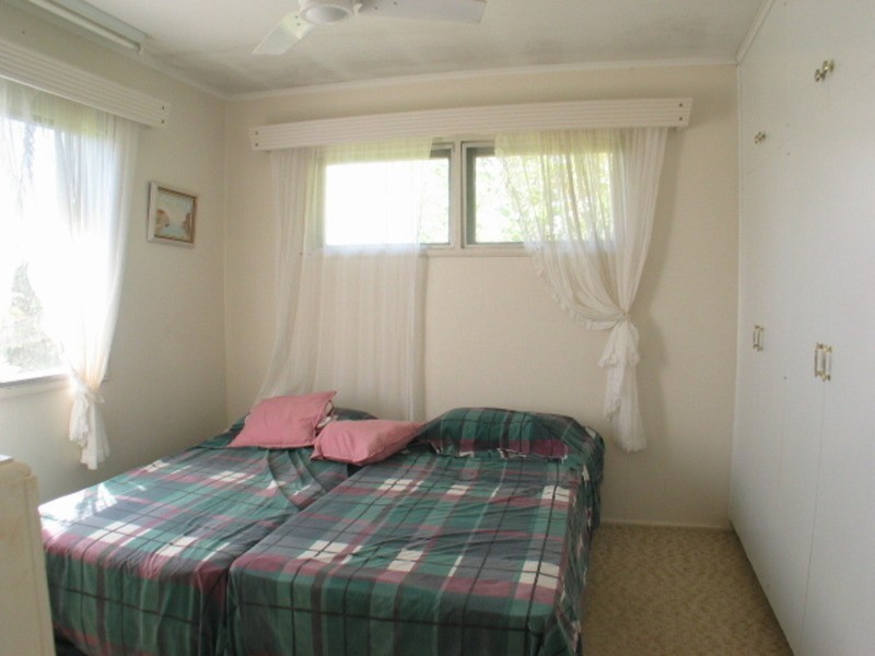 9 Elphinstone Street, Bowen QLD 4805