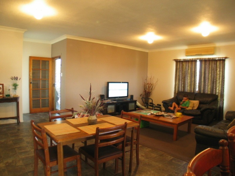 1 Craigie Court, Bowen QLD 4805