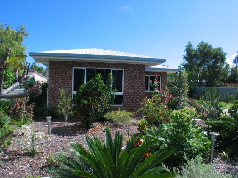 58 Field Street, Bowen QLD 4805