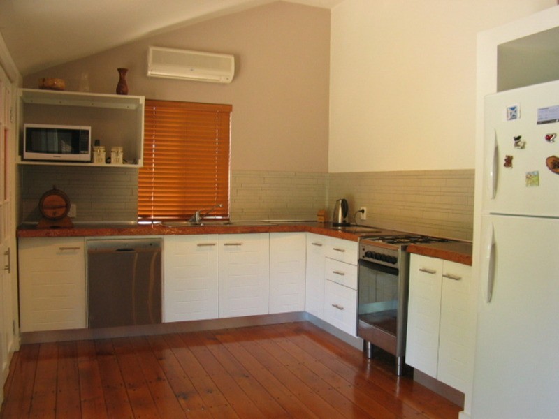 31 Livingstone Street, Bowen QLD 4805