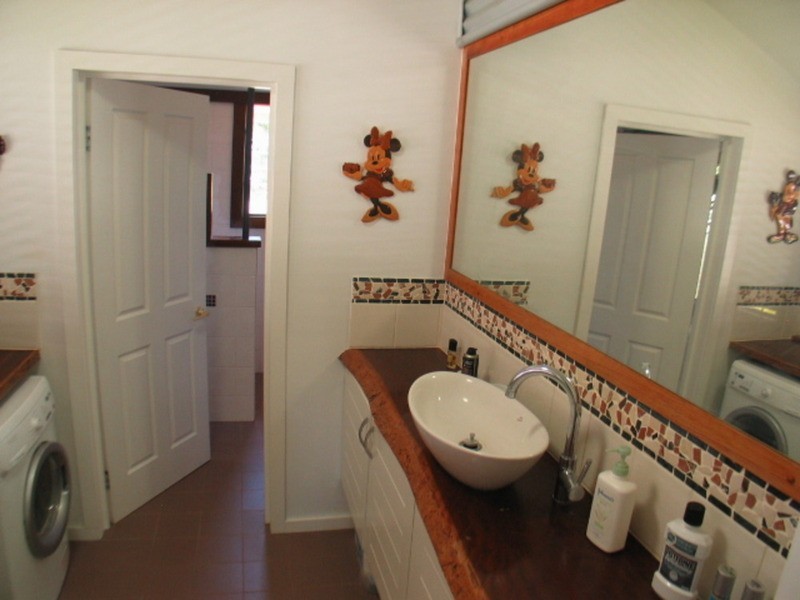 31 Livingstone Street, Bowen QLD 4805