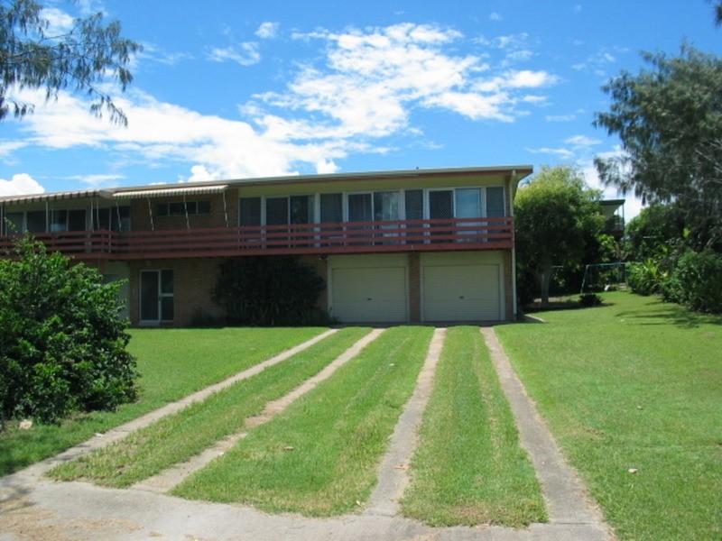 9 Bluewater Parade, Bowen QLD 4805