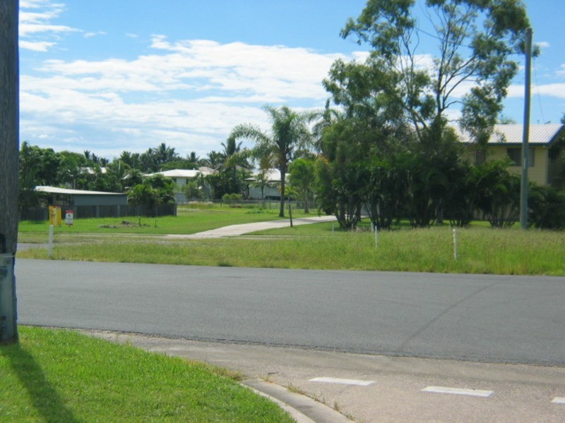 41 Dalrymple Street, Bowen QLD 4805