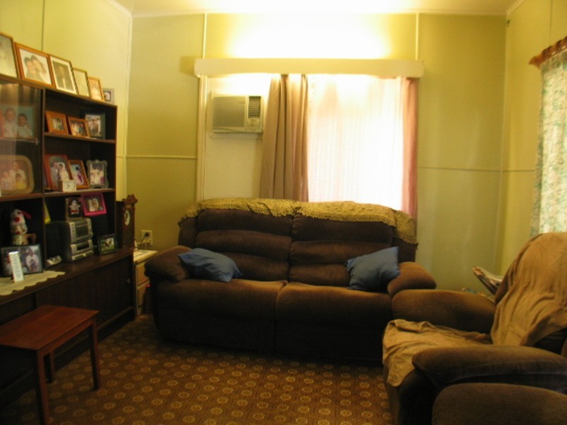 37 Livingstone Street, Bowen QLD 4805