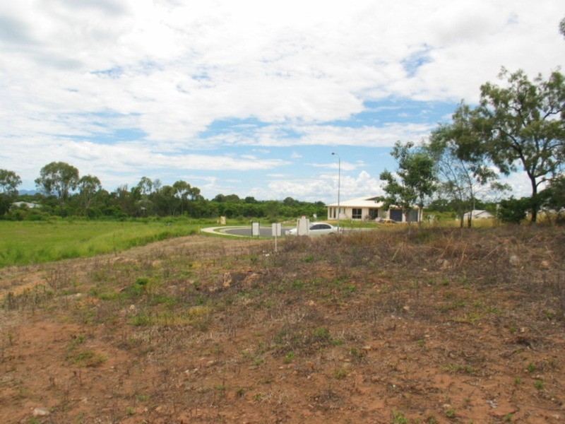Lot 14/13 Silk Road, Bowen QLD 4805