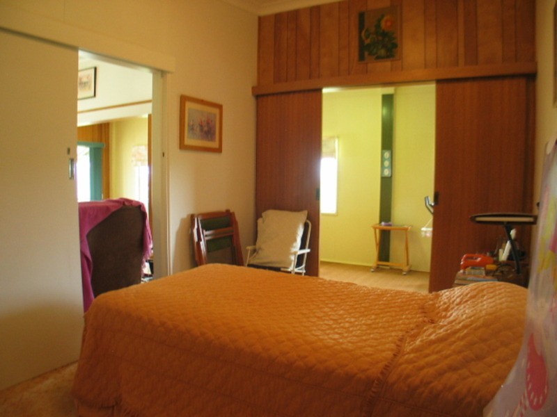 15 King Street, Bowen QLD 4805