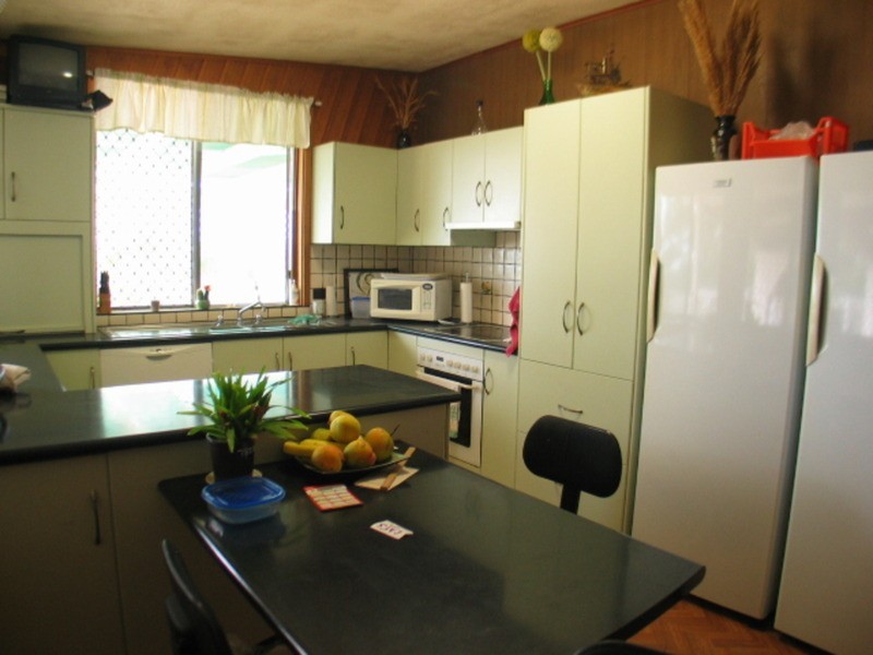 15 King Street, Bowen QLD 4805