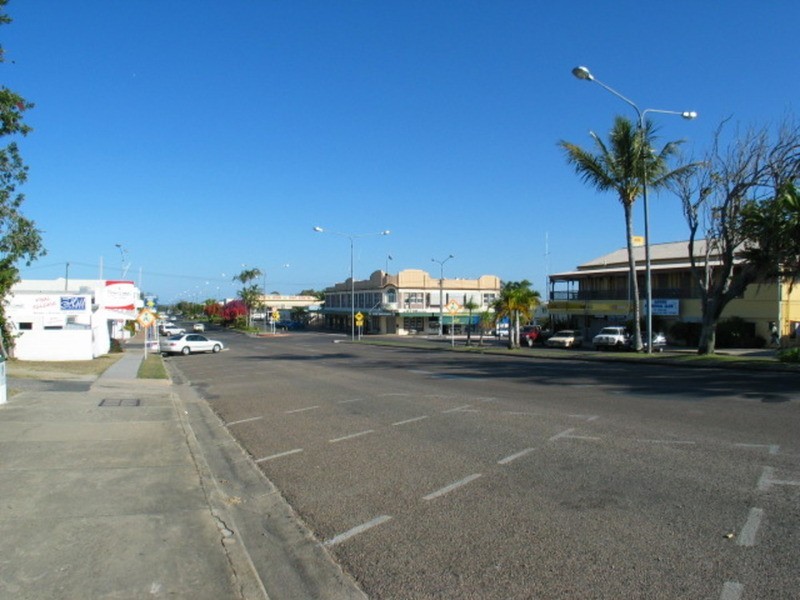 54  Herbert Street, Bowen QLD 4805