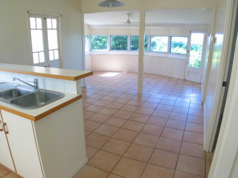 85 Williams Street, Bowen QLD 4805