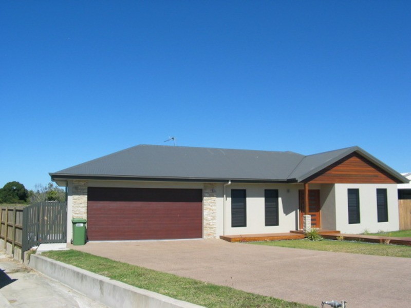 6 Silk Road, Bowen QLD 4805