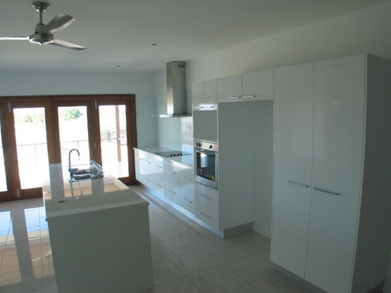 5 Silk Road, Bowen QLD 4805