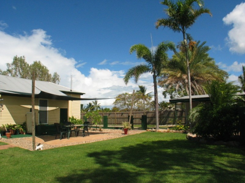 25 Leichhardt Street, Bowen QLD 4805