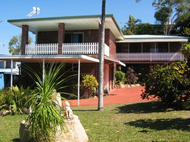 25 Rose Bay Road, Bowen QLD 4805