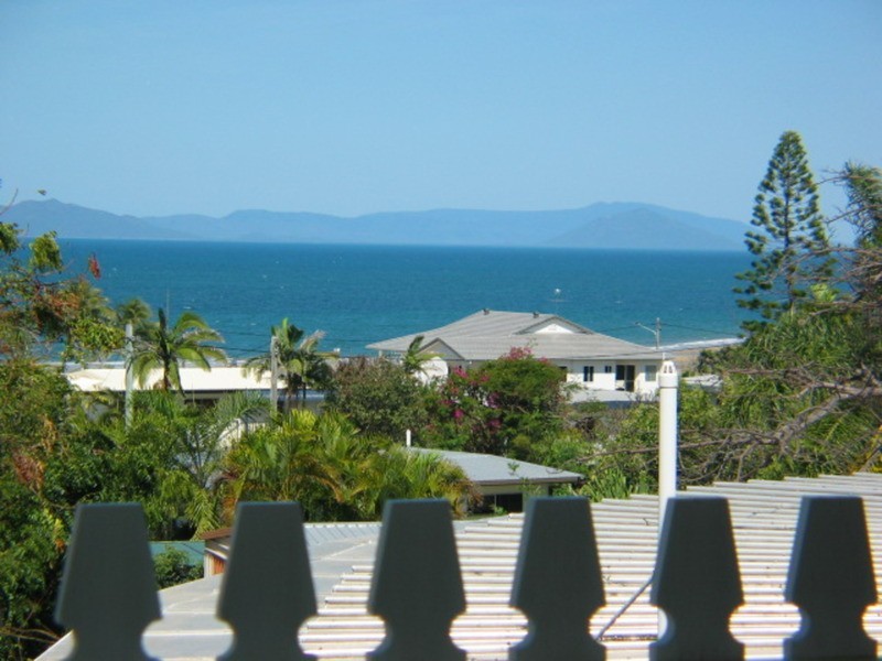 25 Rose Bay Road, Bowen QLD 4805