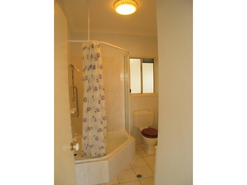 2/28 Sinclair Street, Bowen QLD 4805