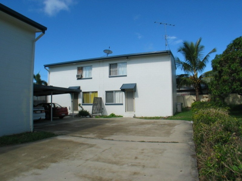 3/121 Herbert Street, Bowen QLD 4805