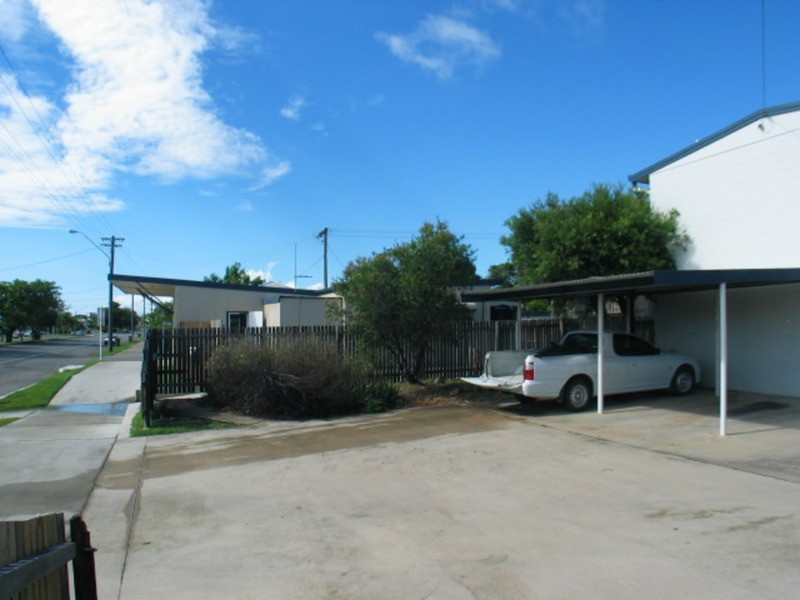 3/121 Herbert Street, Bowen QLD 4805