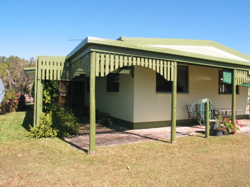42 Tollington Road, Bowen QLD 4805