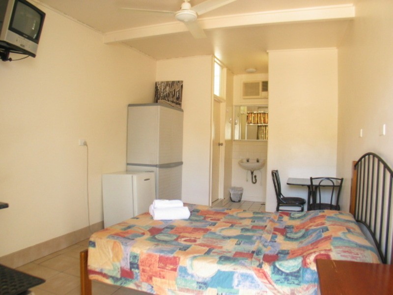 59 Herbert Street, Bowen QLD 4805