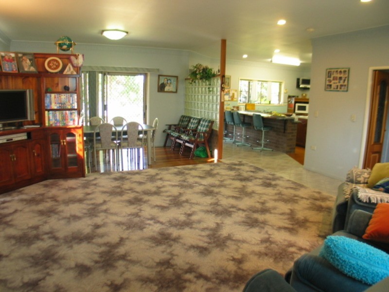 30 Baxter Avenue, Bowen QLD 4805