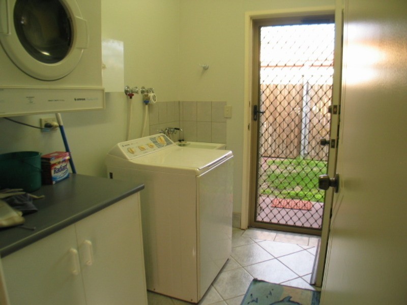 30 Baxter Avenue, Bowen QLD 4805