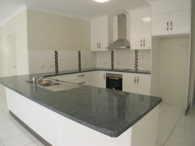 28 Skene Street, Bowen QLD 4805