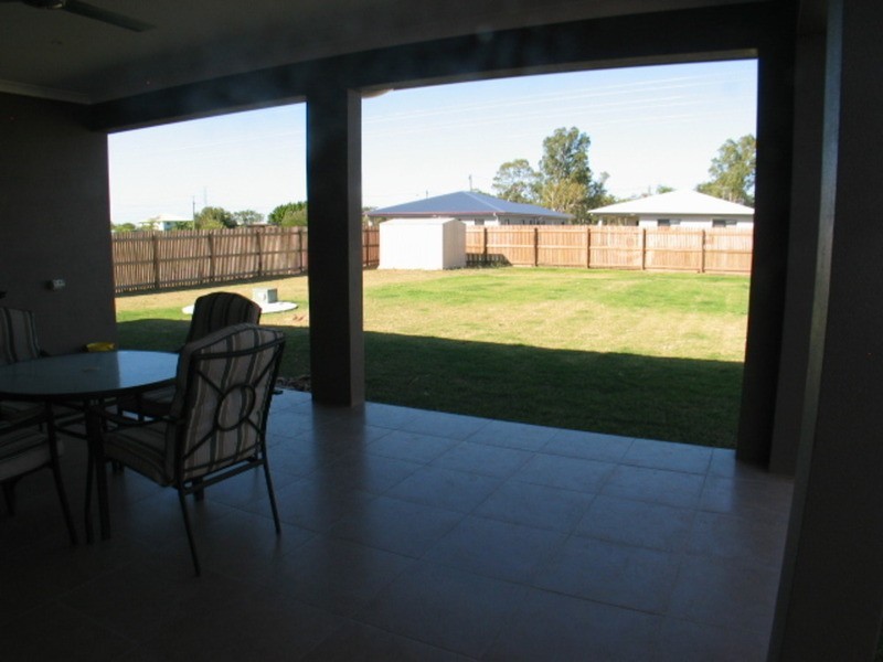 31 Matthews Street, Bowen QLD 4805