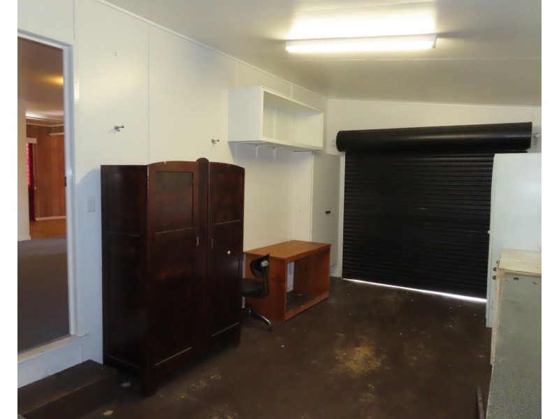 102 Gregory Street, Bowen QLD 4805