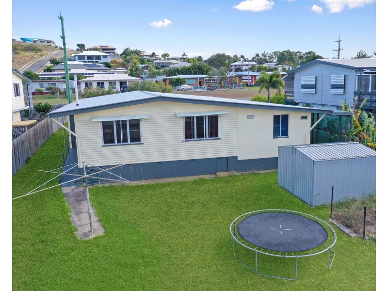 102 Gregory Street, Bowen QLD 4805