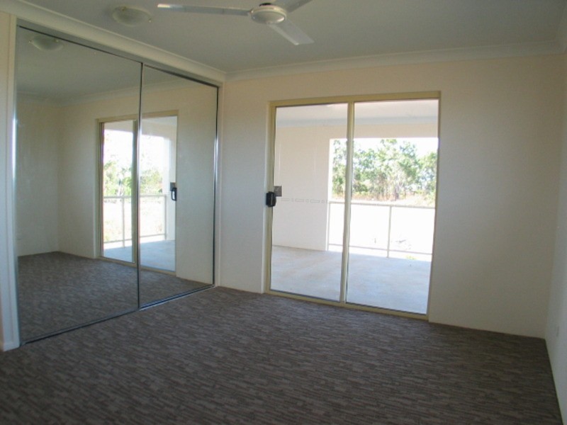 14 Silk Road, Bowen QLD 4805