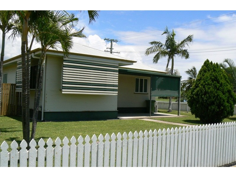 17 Tracey Street, Bowen QLD 4805