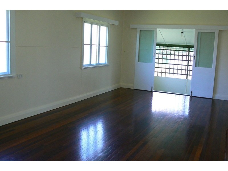 17 Tracey Street, Bowen QLD 4805
