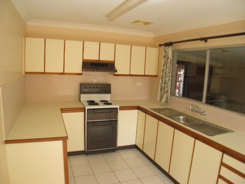 6 Lotus Lane, Bowen QLD 4805