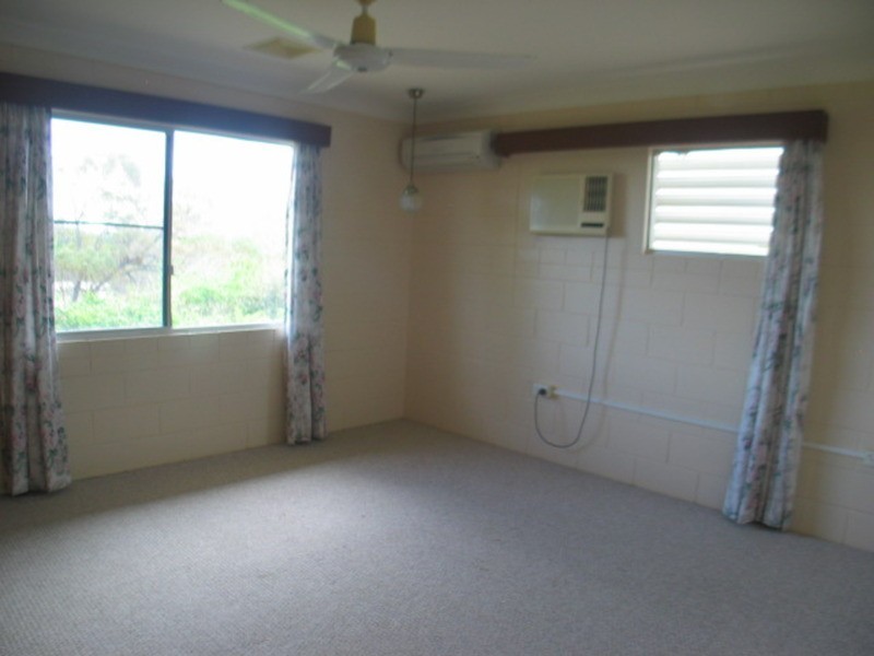 6 Lotus Lane, Bowen QLD 4805