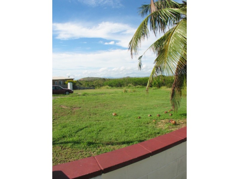 6 Lotus Lane, Bowen QLD 4805