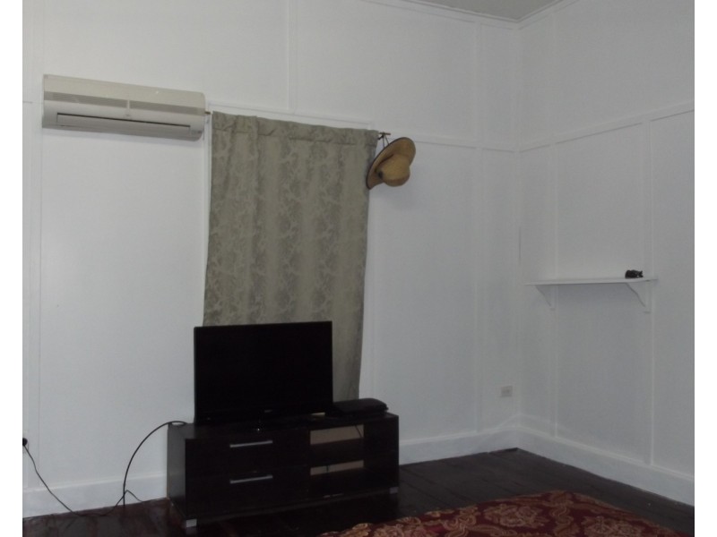 48 Gordon Street, Bowen QLD 4805