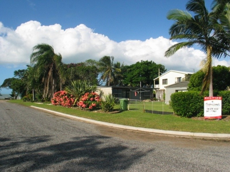 38 Baxter Avenue, Bowen QLD 4805