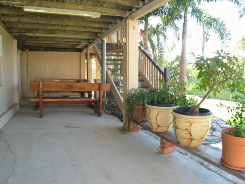 31 Livingstone Street, Bowen QLD 4805