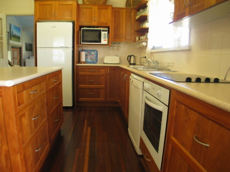 12 Brisbane Street, Bowen QLD 4805