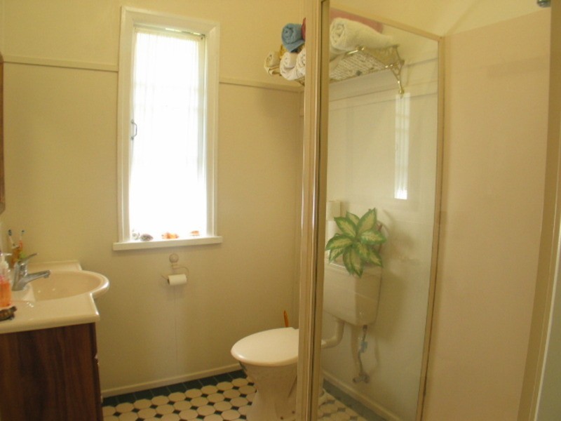 12 Brisbane Street, Bowen QLD 4805