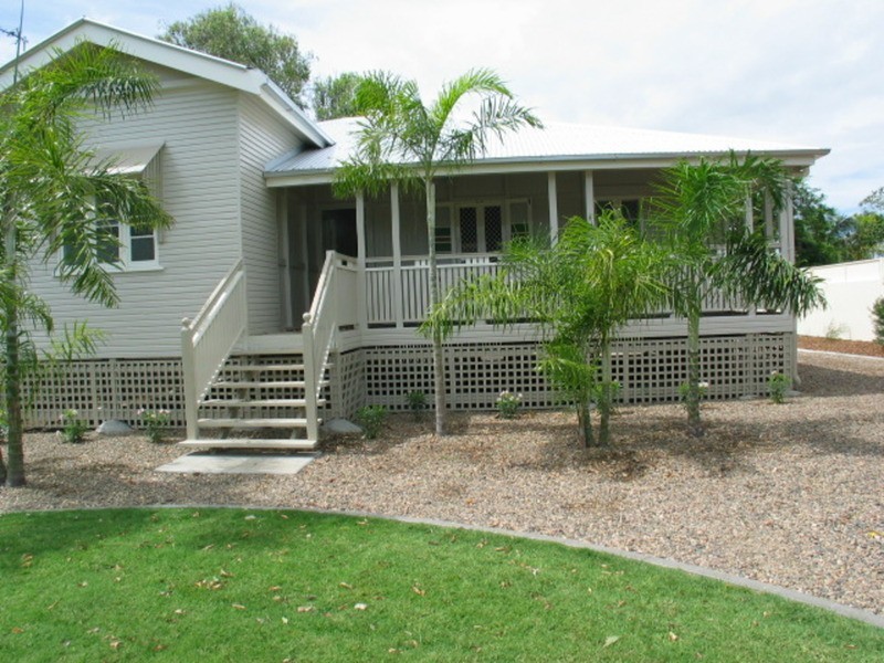 31 Thomas Street, Bowen QLD 4805