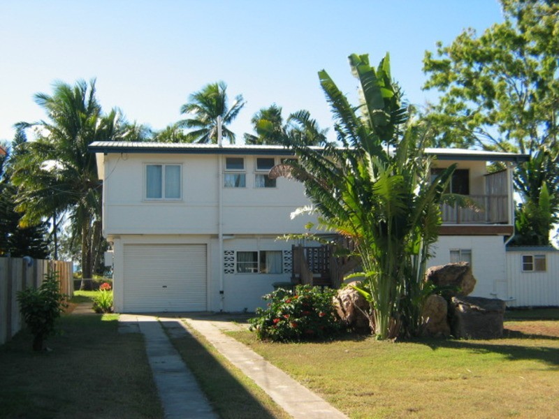 30 Horseshoe Bay Road, Bowen QLD 4805