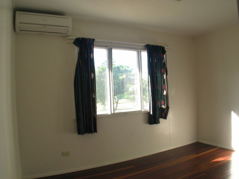 30 Horseshoe Bay Road, Bowen QLD 4805