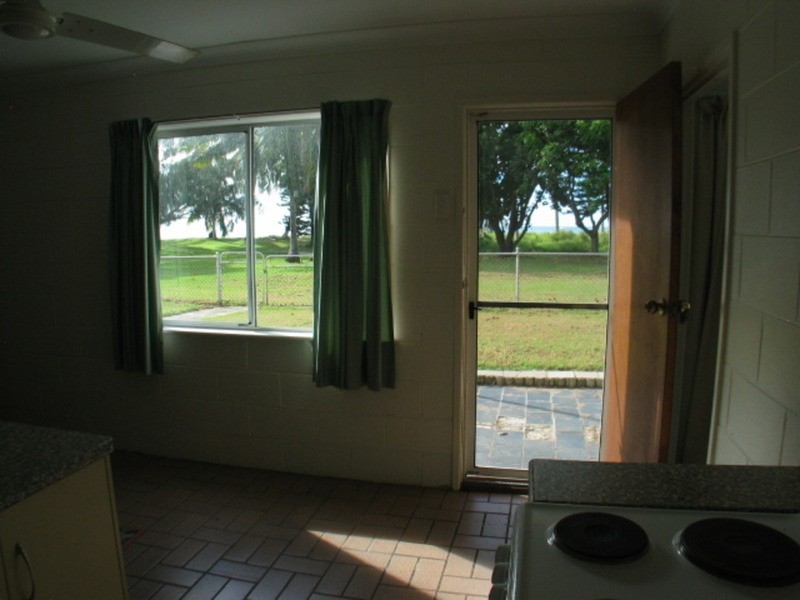 30 Horseshoe Bay Road, Bowen QLD 4805