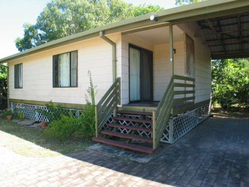 2/79 Horseshoe Bay Road, Bowen QLD 4805