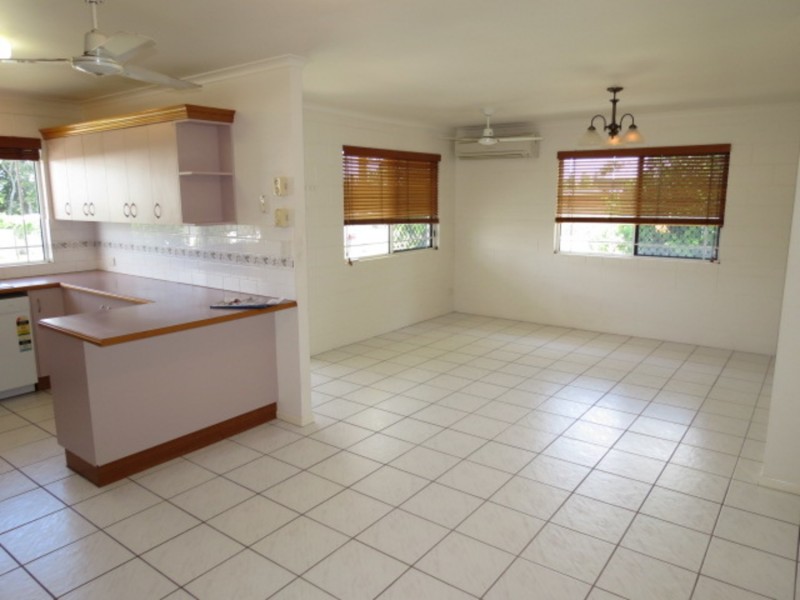 7/30 John Street, Bowen QLD 4805
