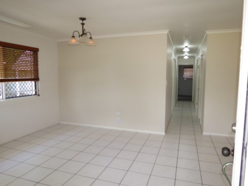 7/30 John Street, Bowen QLD 4805