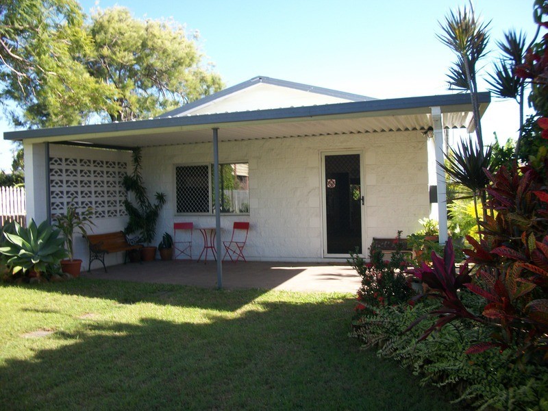 22b Poole Street, Bowen QLD 4805